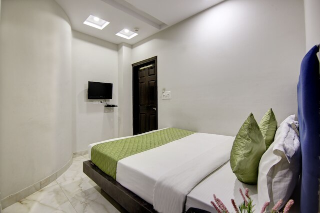 ホテル S B イン パハールガンジ