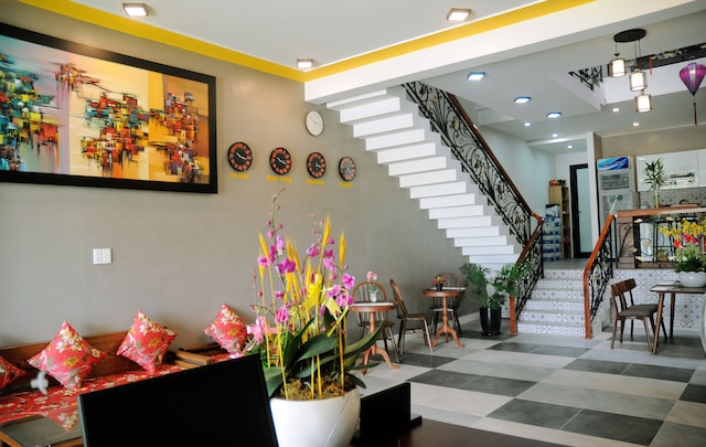 ホイアン・リバーライト