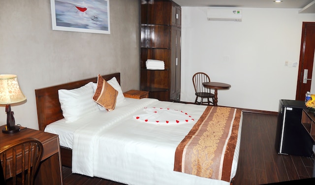 ホイアン・リバーライト