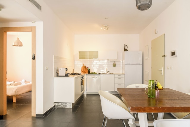 シー・アンド・レントのオールド・ヤッファ・ヴィンテージ・ドリーム