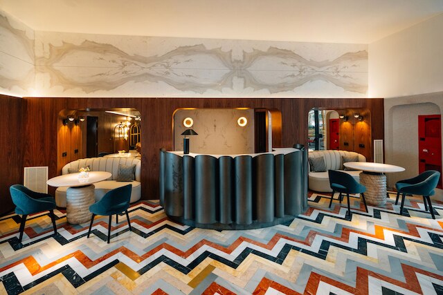 ホテル ピナル プラザ