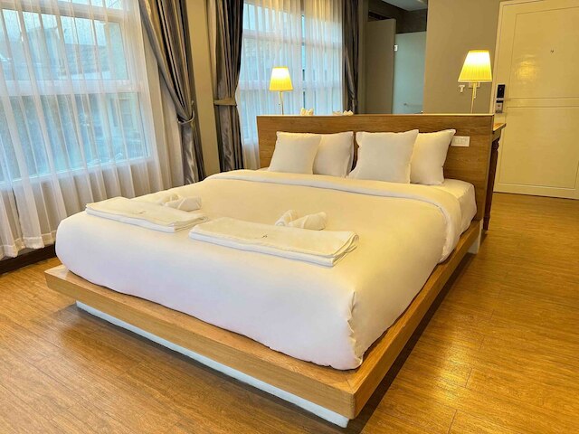 ザ ホワイト ハウス ラチャマンカ