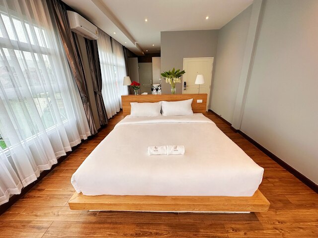 ザ ホワイト ハウス ラチャマンカ