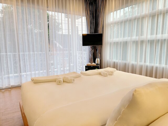 ザ ホワイト ハウス ラチャマンカ