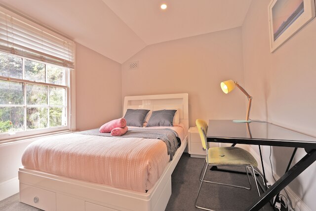 82 ケント ストリート