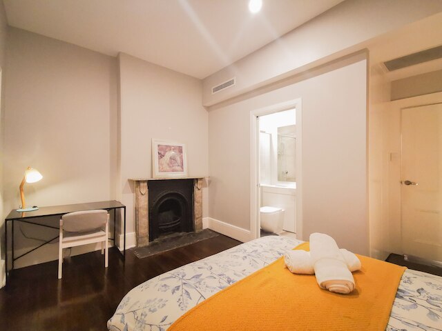 82 ケント ストリート