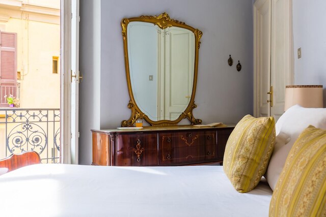 レッティフィロ ファミリー アパートメント