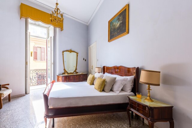 レッティフィロ ファミリー アパートメント