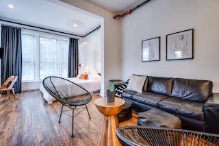 プライベートスイート イン ヒストリック オースティン B&b: スリープス 4!