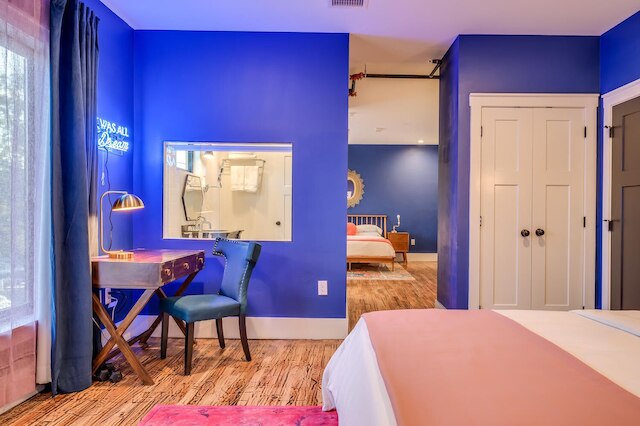 プライベートスイート イン ヒストリック オースティン B&b: スリープス 4!