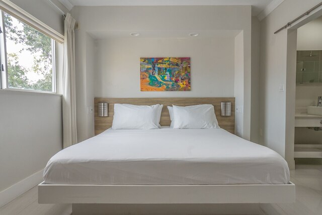 ビスケーンホテル