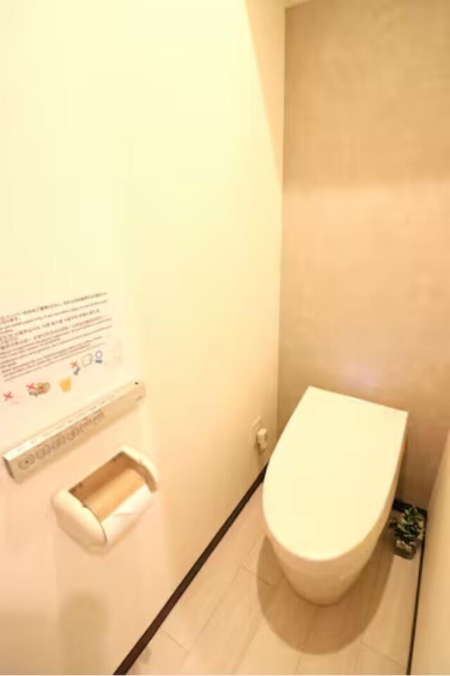 Nishi-Shinjuku HOUSE FIVE 1F