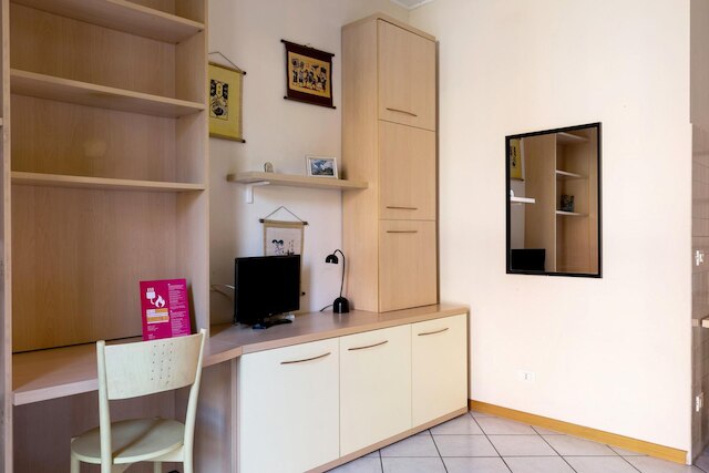 カラリ 9 - ブライト スタジオ ウィズ バルコニー