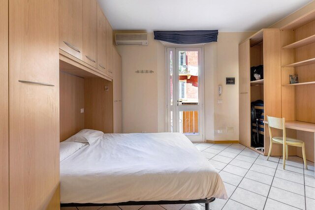 カラリ 9 - ブライト スタジオ ウィズ バルコニー