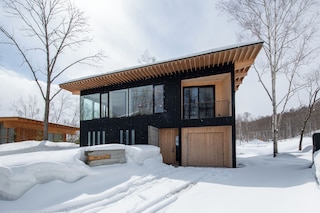 雪杉シャレ― at インテュイション