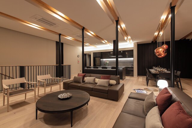 雪杉シャレ― at インテュイション