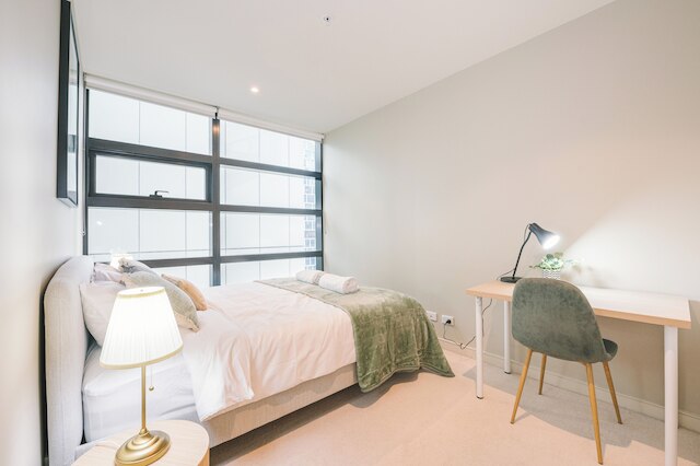 モリーズ・リトル・アパートメンツ