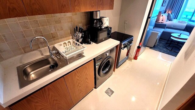 プリスチンスタジオウィズカナルビュー - 703