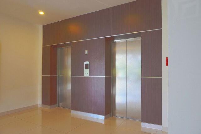 OYO 3269 ホテル グランド サヤン パーク マカッサル