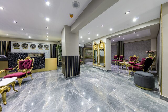 ゴールデン バザール オテル