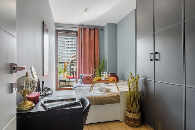 ルミナ アパートメント ウィズ バルコニー ワルシャワ