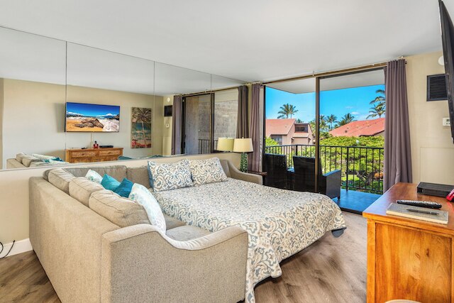 サニー&シーシング・オーシャンフロント・ビスタ