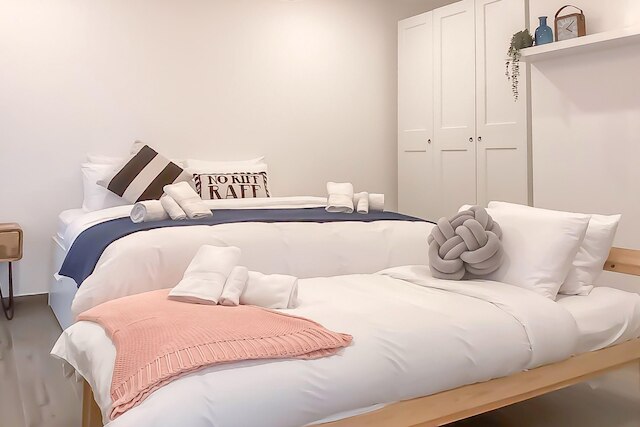 モダン ビューティフル プール アンド シー アパート クアラ