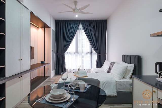 ミラーズ スクエア クアラルンプール, トラベレット