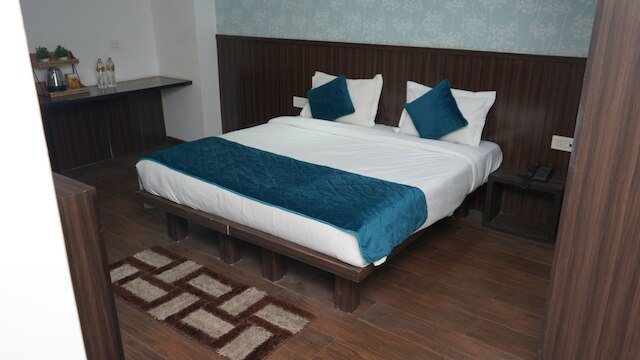 クオテル ホテル ラジョウリ ガーデン