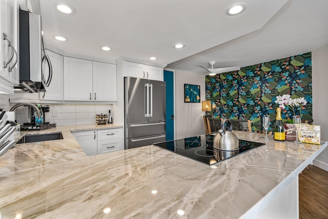 モダン&ポリッシュオーシャンフロントビスタス