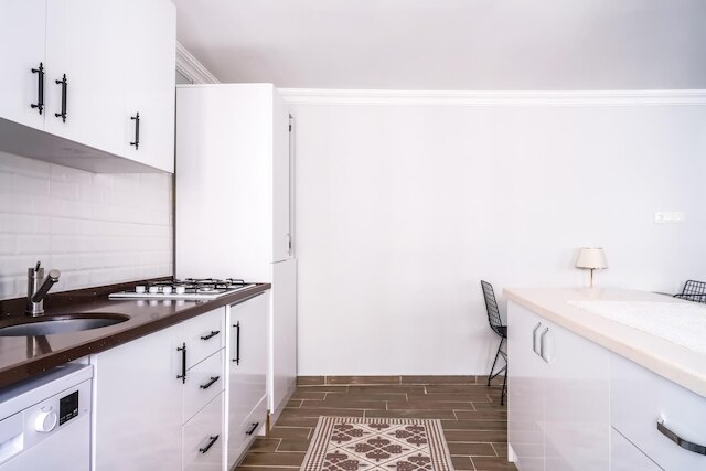 フラット W バルコニー 10 ミン トゥ ウスクダル コースト