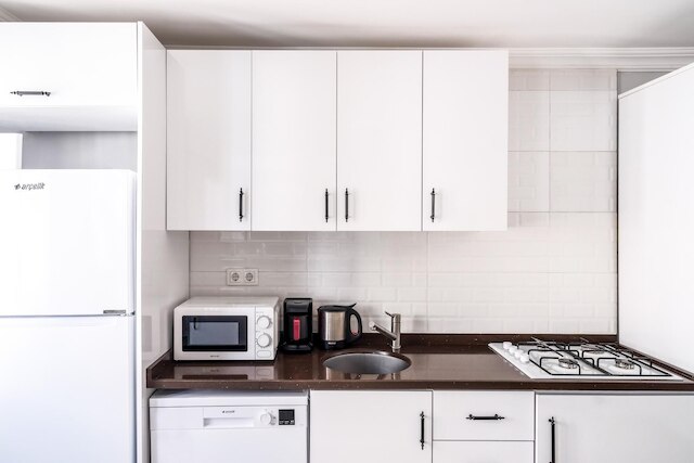 フラット W バルコニー 10 ミン トゥ ウスクダル コースト