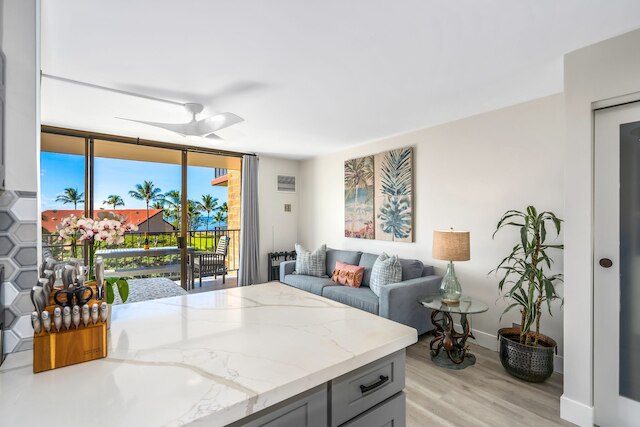 シック&エレガントオーシャンフロントビスタ