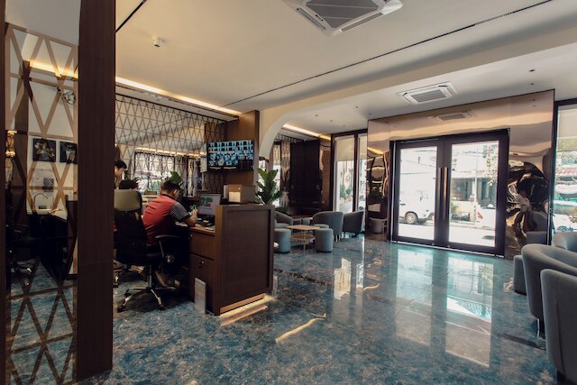 リバーサイドホテル