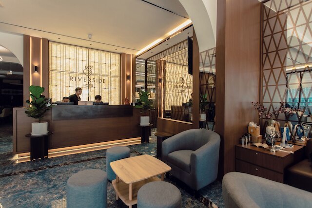 リバーサイドホテル