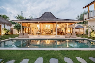 ヴィラ フォリー バイ アルフレッド イン バリ