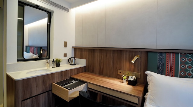 STシグネチャー ブギス ミドル