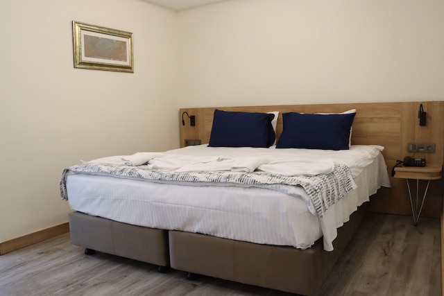 ダブ ホテル ウルス