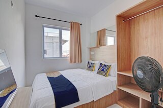 ホテル O アヌグラ ジャヤ シャリア ニア セコラ ダサール ネゲリ 018 デサ クバン ジャヤ