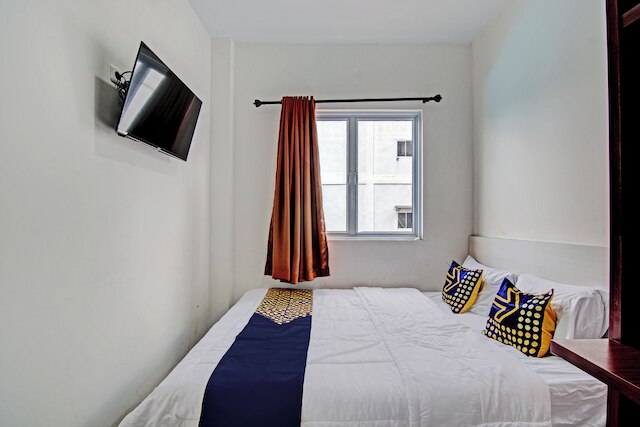 ホテル O アヌグラ ジャヤ シャリア ニア セコラ ダサール ネゲリ 018 デサ クバン ジャヤ