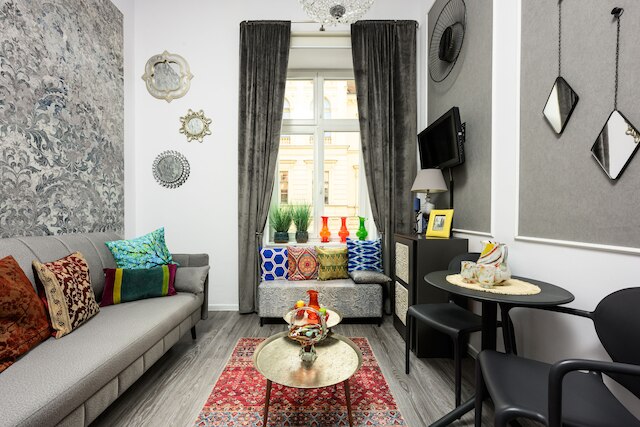 Nativeアパートメントスチュデンツカ25