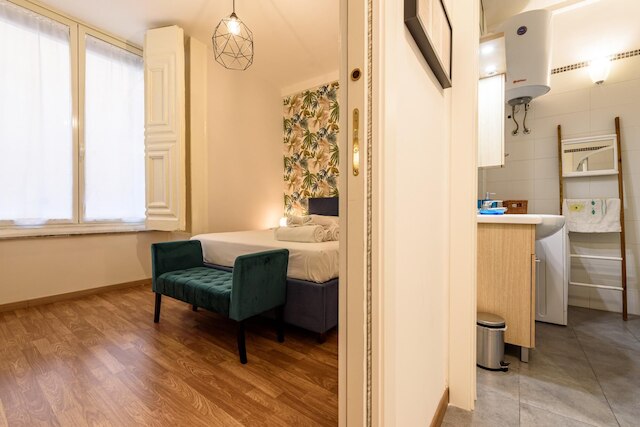 ヴィア デイ トリブナリ 175