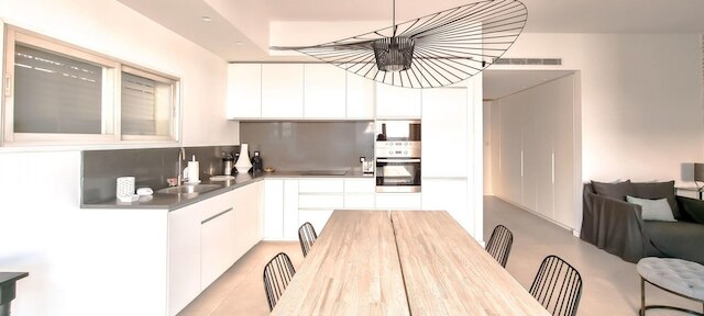 ホベベイ ツィヨン マグノリア