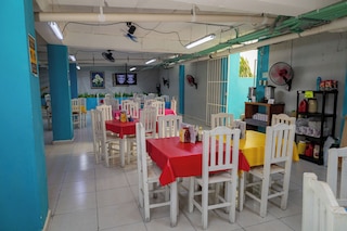 ホテル ラス パルマス エン ローレル