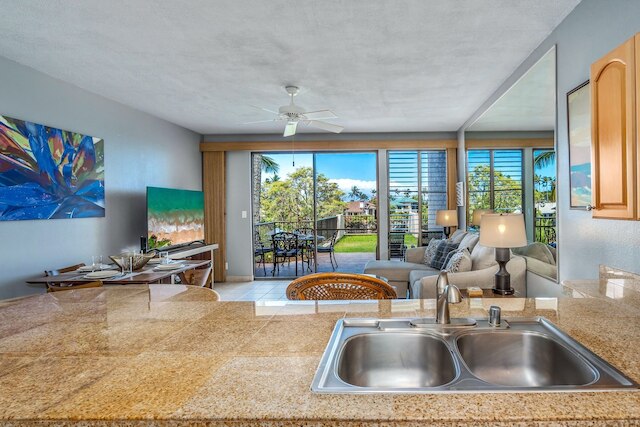 ナピリ ポイント B35 1 ベッドルーム コンドミニアム