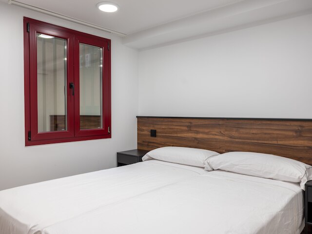 VR オブレゴン アパートメンツ