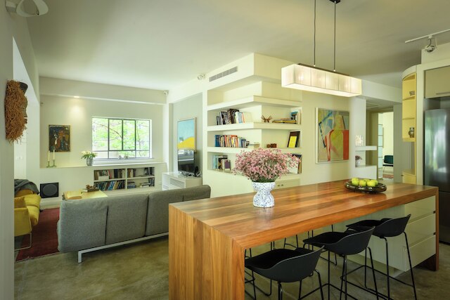 広々とした緑豊かな3BRアパート バルコニー付