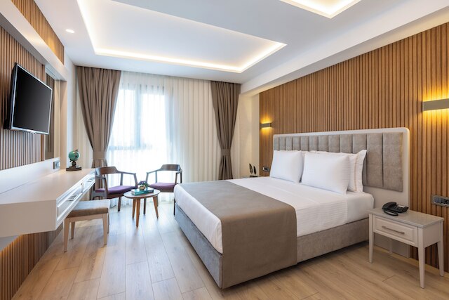 カリナ ゴールド オテル アンド レストラン