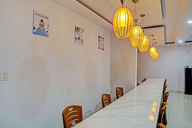 ホテル O プラネット ゲストハウス シャリア