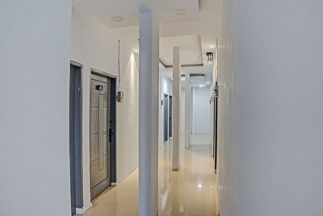 ホテル O プラネット ゲストハウス シャリア